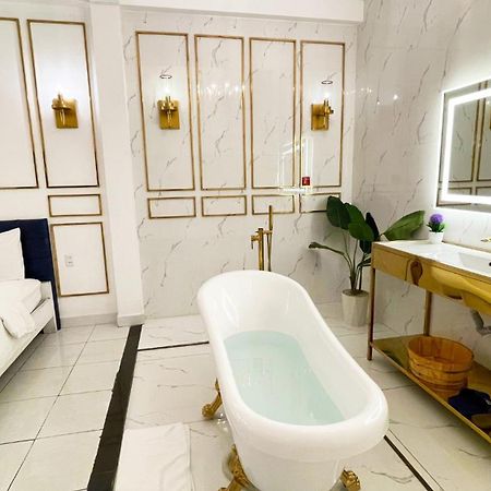 A In Hotel Glamour Ho Chi Minh Zewnętrze zdjęcie